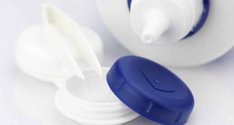 Kontaktlinsenflüssigkeit vergessen